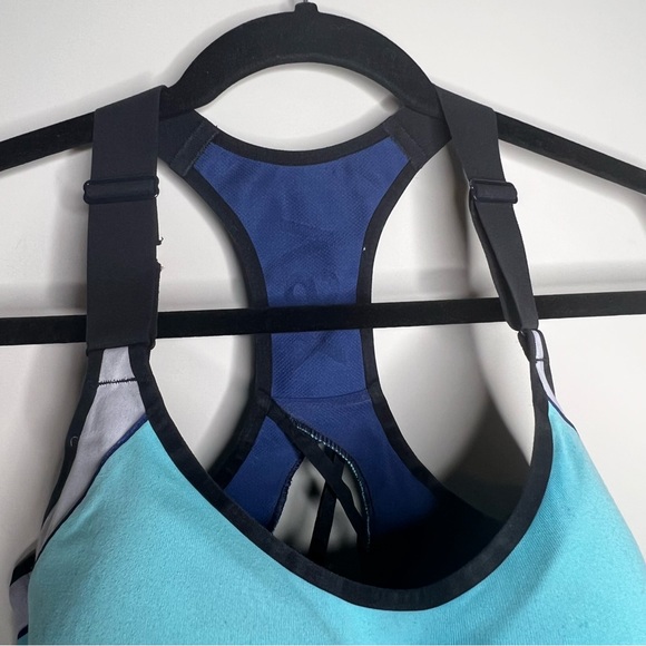 Victoria Secret Incredible Sport Bra 34DDD Wireless Padded Racerback High - Picture 5 of 12